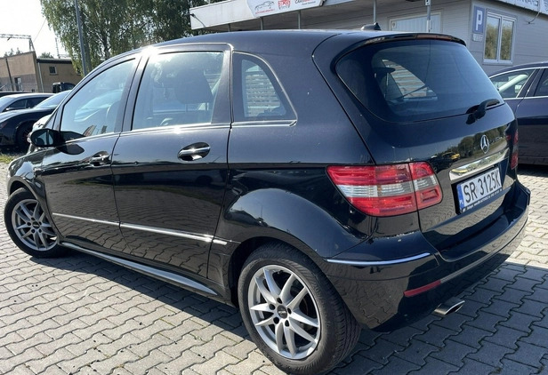 Mercedes-Benz Klasa B cena 16900 przebieg: 250000, rok produkcji 2006 z Sulmierzyce małe 154